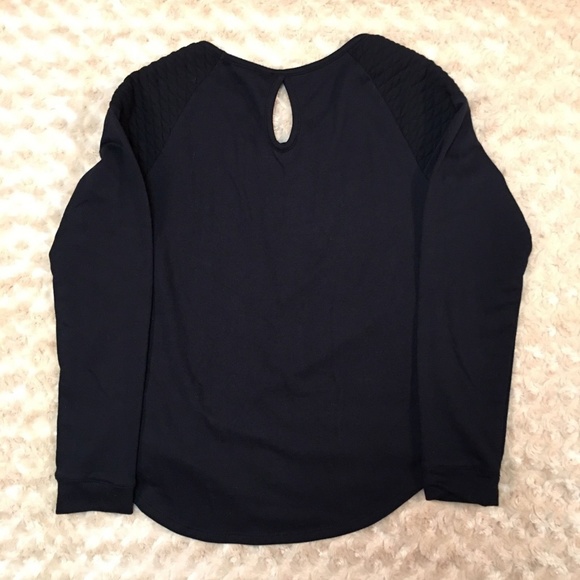 (L-16) Made For Me Blouse Black Keyhole - Picture 6 of 7